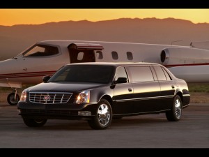 Sfondi-desktop-Limousine-wallpapers-immagini-cadillac