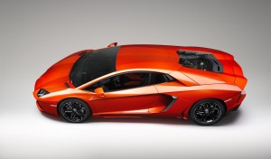 2012-lamborghini-aventador-sfondi-desktop-pc