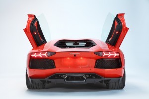 Sfondi Lamborghini Aventador-LP700 2012 - back