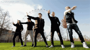 Gif animate One Direction 2013 - ballano