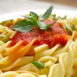 Sfondi pasta fusilli